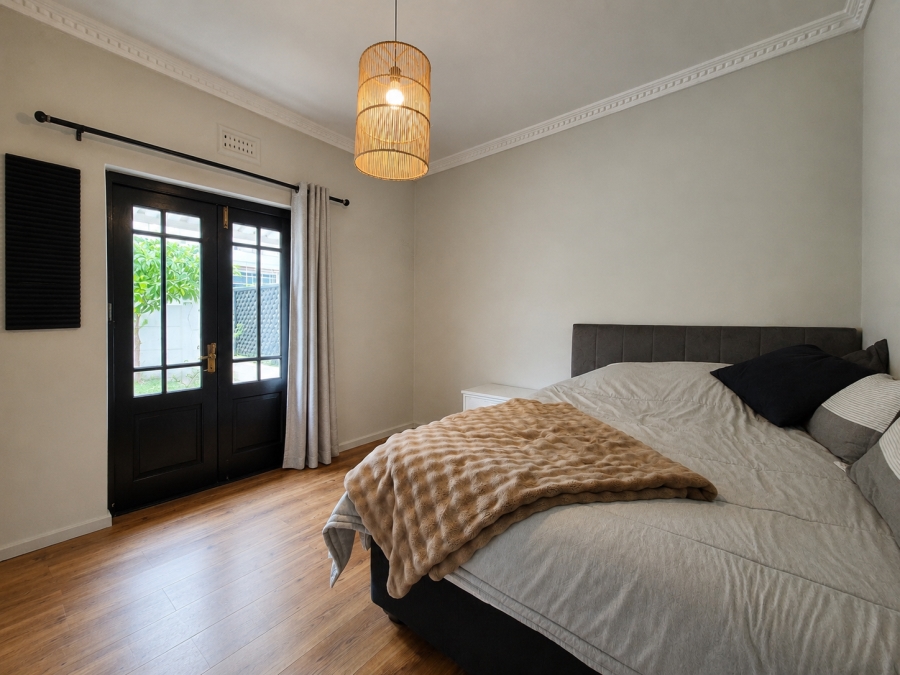 2 Bedroom Property for Sale in Wynberg Western Cape